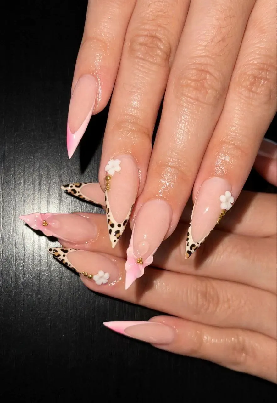 Εργασία νυχιών 4 – Elegant Nails Αγρίνιο