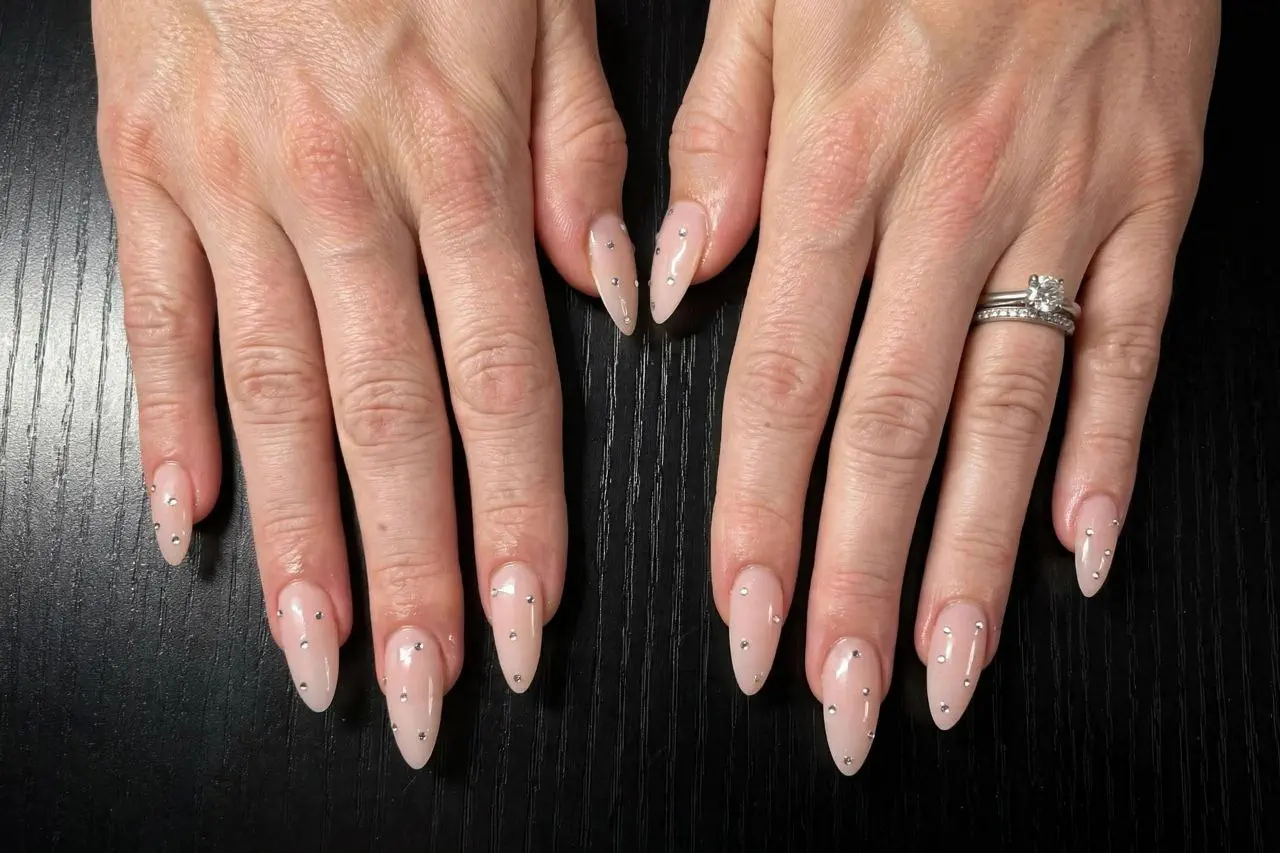 Εργασία νυχιών 5 – Elegant Nails Αγρίνιο